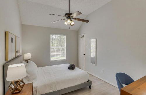 Amazing Modern Spacious Home with Pool - Foto 28