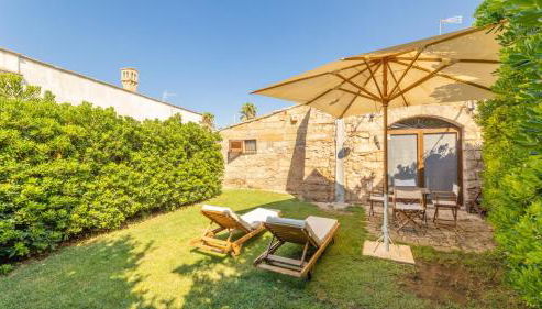 Trullo Venneri by Salento Affitti - Photo 4, Garden, sunbed, Garden view