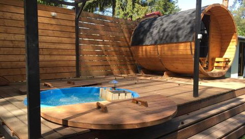 Luksusowa Willa pod Lasem, Otwock - Shared garden, sauna, wood hot tub! Hot tub seasonal May to October - Foto 3