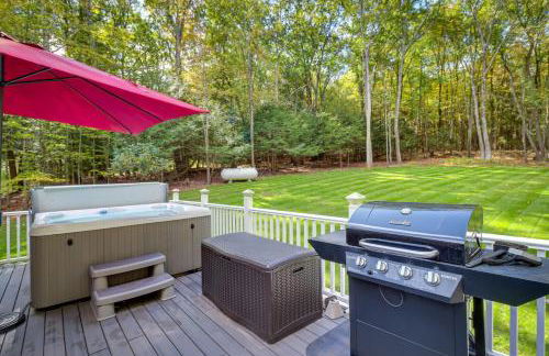 Hot Tub and Game Room Retreat Near Camelback - Foto 36