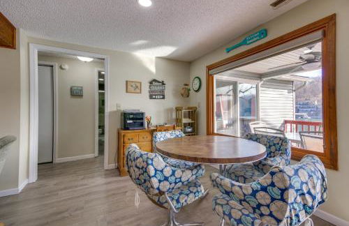 Fire Pit and Dock Lake of the Ozarks Hiller Haus - Foto 5