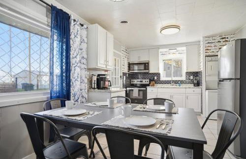 Angler's Cottage with Boat Parking by Lake Erie - Foto 6