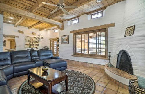 Las Cruces Home La Casa Blanca with Courtyard - Foto 6