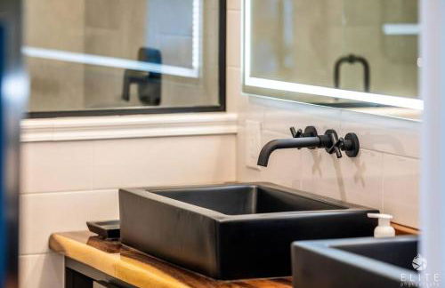 Luxury Living at The Eagles Perch Palmer AK - Foto 14