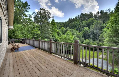 The Chariot - Creek Front with HotTub, Fire Pits, Billiards, EV Charger - Sandalwood Stays - Foto 39