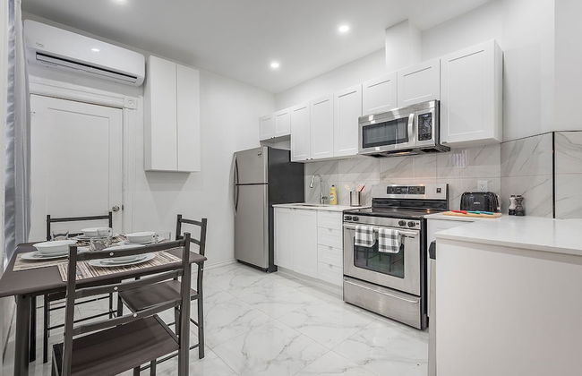 Cozy Private BR in the heart of Plateau - Foto 51