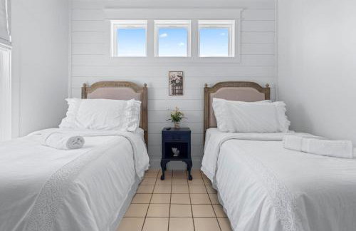 The Purple Pelican Coastal Charm Comfort - Foto 23
