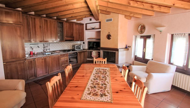 Kitchen / Dining Room