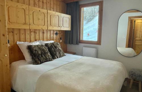 Meribel Centre La Chaudanne, real ski in and out right on slopes, 3 bedrooms 2 bathrooms, newly renovated, Chalet l'Épervière - Foto 16