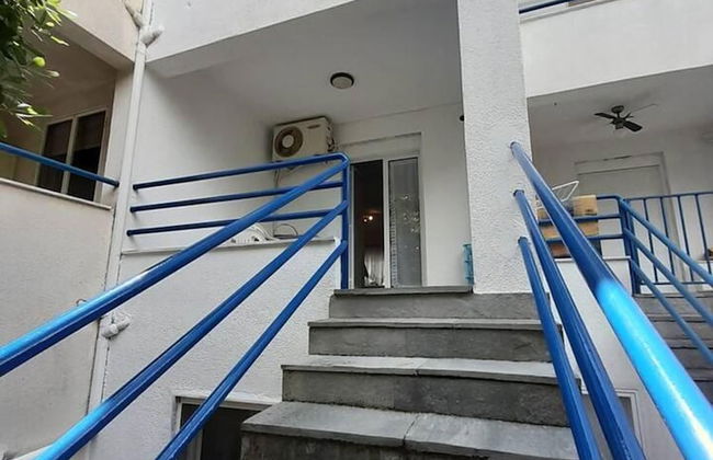 Impeccable 2-bed House in - Photo 26