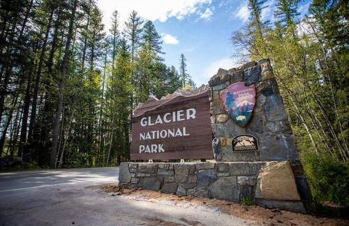 Frontier Cabin by Twin Beds Vacation Homes - Photo 3