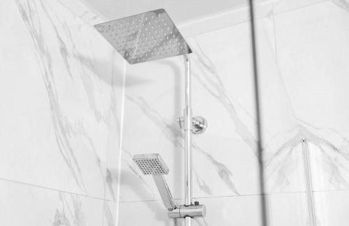 Stylish 2 Bed Apartment - Smart TV - WIFI - Jewellery Quarter 3AH - Foto 38