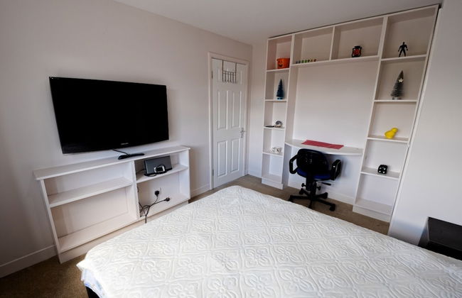 Immaculate 2-bed Apartment in Isleworth by River - Foto 7