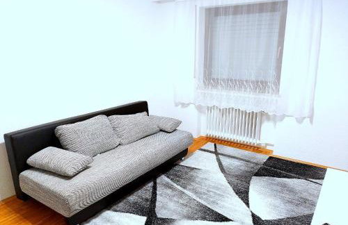 Ferienwohnung Michelbach an der Bilz mit Parkplatz und Küche für 1 bis 5 Personen - Foto 2