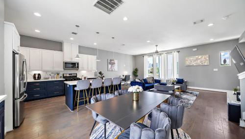 Luxury Downtown Home with Rooftop Deck And Skyline View - Foto 1