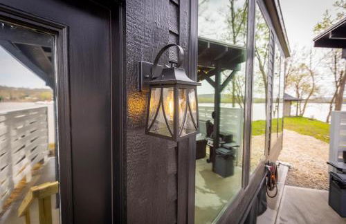 Black Tie Affair - Eloquent Riverfront Experience - Foto 18