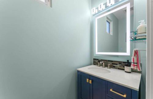 Spacious Mountain View 4 Bedroom Modern Home - Foto 20