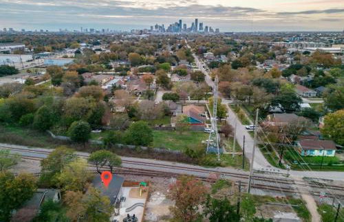 Heart of Houston - 2-BD 1-BA with Grill - Foto 18