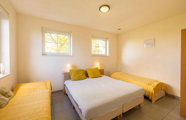 Holiday Home in Sint Kruis With a Garden - Foto 2