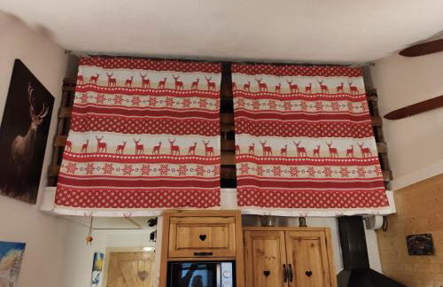 LES FONTANILLES odeillo chalet 60 WIFI & PARKING gratuit exposé plein sud & plein pied , draps & serviettes de toilettes non inclus, sabanas y toallas no incluidos - Foto 34