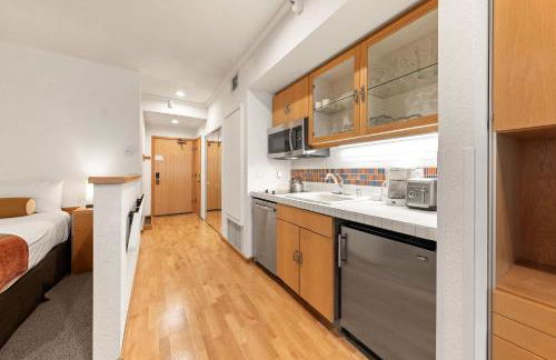 Palisades Tahoe Lodge Rentals Studio #228 - Foto 7