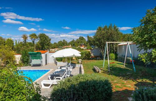 Holiday Home in Segotici With Private Pool - Foto 63