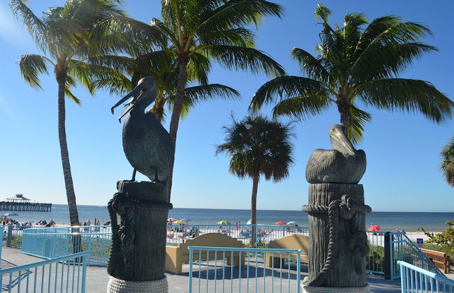 Fort Myers Luxury Vacation Condo - Photo 53