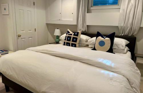 Quiet Luxury in the Heart of the Hamptons - Foto 19