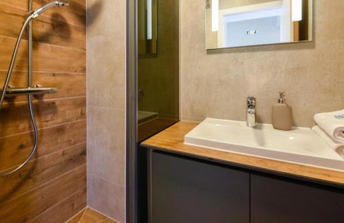 Luxury Apartments Villa MTG - Photo 26