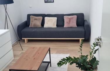 L8 Street - Mönsheim - Foto 1