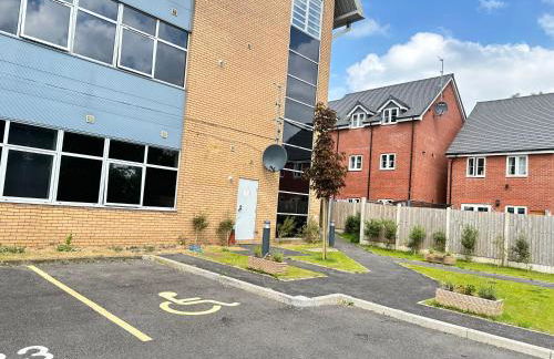 2 Bed Apartment - Sleeps 4 - Wifi - Parking - Foto 25