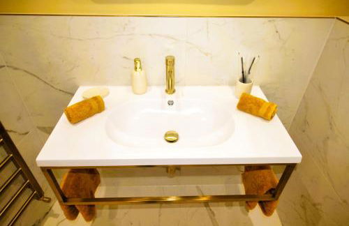 Newly Refurbished Cottage - Sleeps 4 - Central - Foto 27