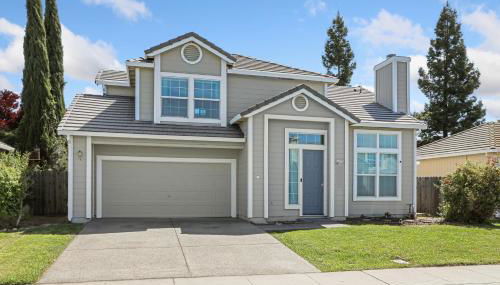 Remodeled 3B2B Bright House with a King Suite - Foto 2