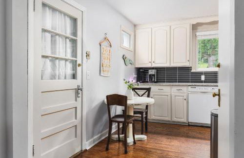 Nashville Gem Grill Mini Pickleball Sleeps 12 - Foto 19