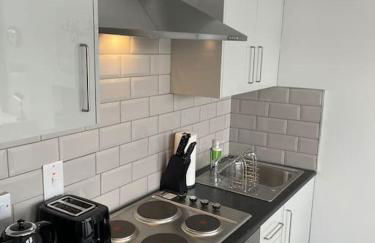 Deluxe Apartment in Central Northampton - Heart of Market Square - Photo 7
