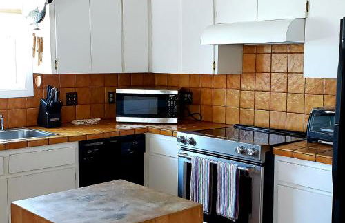 1 Mi to Sea Isle Beach Canal-Front Gem with Dock! - Foto 11