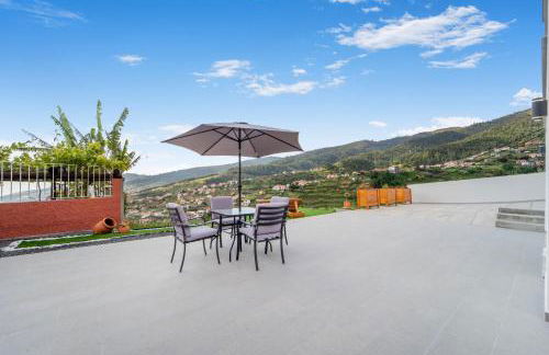 Brand new private modern apartment with Patio and Sea View - Photo 22