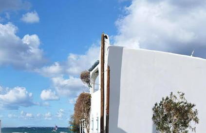 Salty Beach Cottage, 20m from Kini Beach - Foto 2