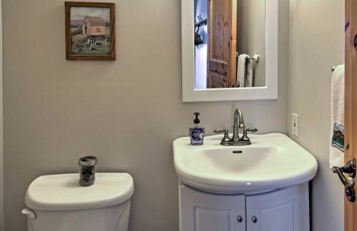 Rustic Cabin with Decks, Alpine Views and Pool Table! - Foto 22