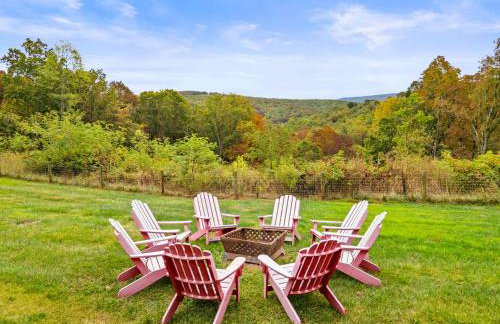 Family Mountain Escape w Private Suite Modern Comforts - Foto 58