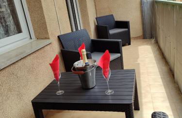 Piso de 4 habitaciones en el centro de Roses - Photo 2