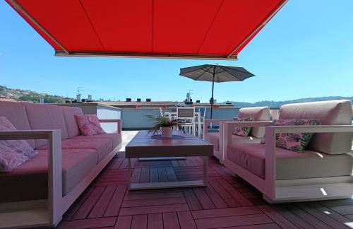 Ático Chill-Out de lujo con piscina y garaje gratis - Foto 13