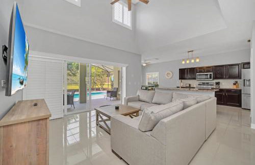 Completely Remodeled 5 Bedroom Disney Pool Home - Foto 26