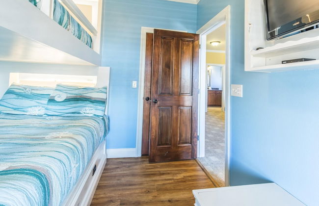 A Wave Away - Foto 2