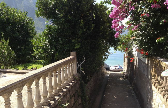 Spacious Family 4BR Seaside House, Fantastic Sea Views, 20 Meters to Beach - Foto 38