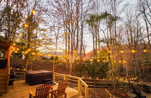 Hot Tub and Stone Fire Pit Smoky Mountain Oasis! - Foto 28