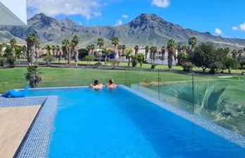 Luxury Villa Rebeka - Heated Pool and Jacuzzi - Foto 2