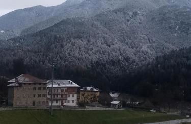 Dolomiti Apartment - Photo 6