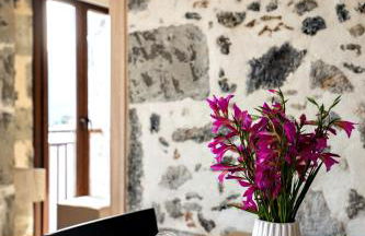 Mirthia Apartments - Photo 15