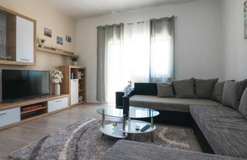 Five-Bedroom Holiday Home In Gorica - Foto 29